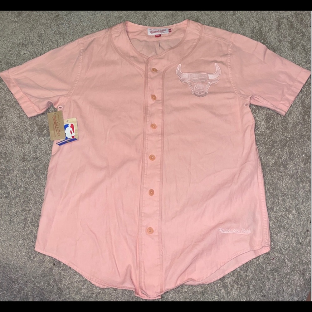 Light Pink bulls Mitchell and Ness jersey